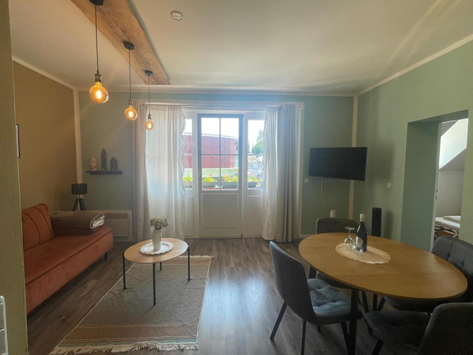 Bullsliving Seeapartment 3 Am Corso Velden am Wörthersee Esterno foto